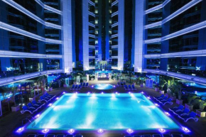 Отель Ghaya Grand Hotel  Дубай